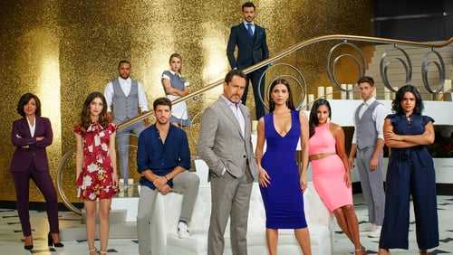 Grand Hotel 1.Sezon 1.Bölüm izle