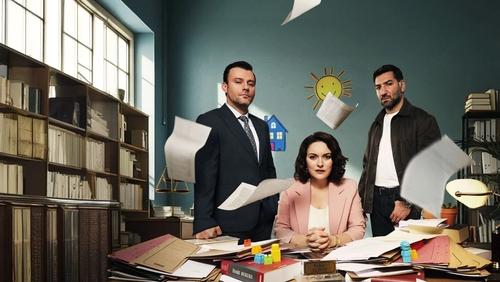 Başka Bir Gün 1.Bölüm izle